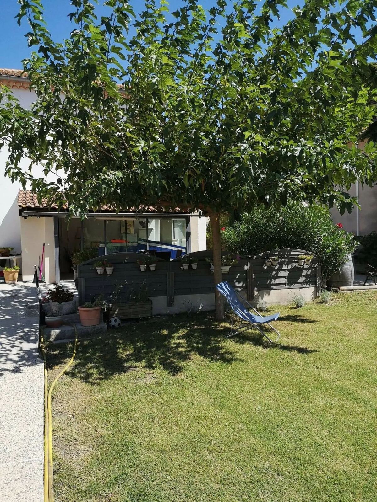 Villa avec piscine privée et jardin clos à Orange - Photo 54