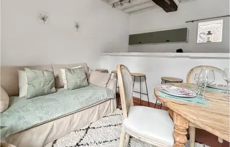 Appartement de plain-pied aux poutres apparentes, centre de Pont-Audemer : photo 11