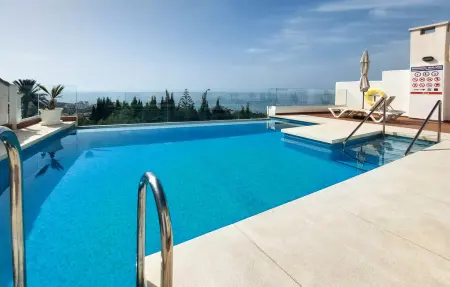 Appartement 2 chambres à Benalmádena avec vue mer et piscine : photo 1