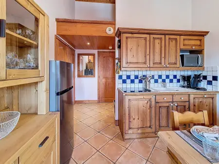 Appartement 3 pièces avec balcon sud-ouest, Les Menuires : photo 7