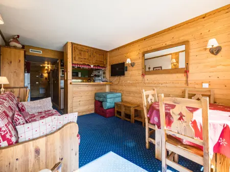 Studio ski aux pieds avec balcon à Bourg-Saint-Maurice : photo 1