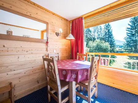 Studio ski aux pieds avec balcon à Bourg-Saint-Maurice : photo 4