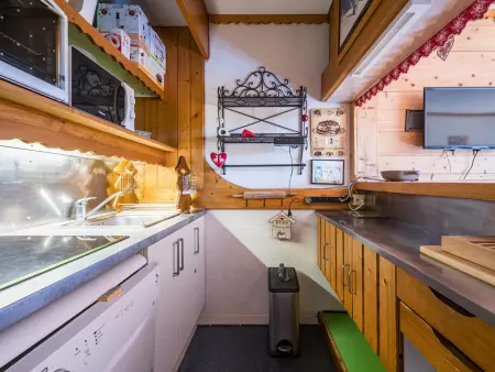 Studio ski aux pieds avec balcon à Bourg-Saint-Maurice : photo 8
