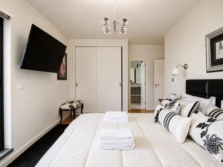 Appartement moderne 3 chambres à Oeiras, balcon et garage : photo 10