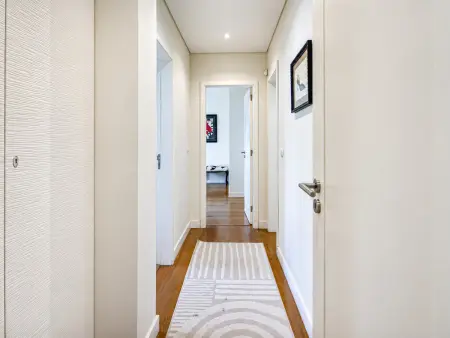 Appartement moderne 3 chambres à Oeiras, balcon et garage : photo 19