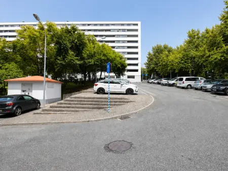 Appartement moderne 3 chambres à Oeiras, balcon et garage : photo 28