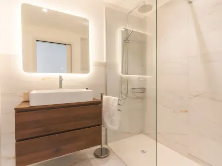 Appartement avec vue sur mer - 6 pers., Appartement 6 personnes à Câmara de Lobos : photo 23