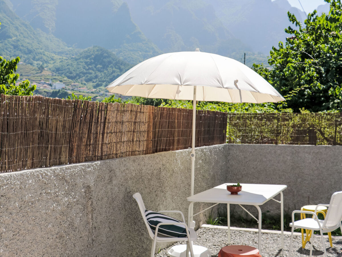 Araça Studio – Maison avec terrasse et jardin à Ponta Delgada - Photo 16