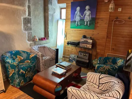 Maison Montpeyroux au calme avec jardin clos et cheminée : photo 13