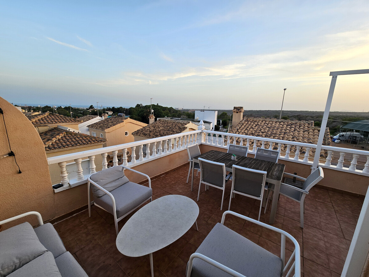 Maison 3 chambres avec piscine à Dehesa de Campoamor - Photo 3