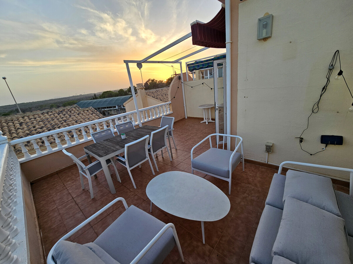 Maison 3 chambres avec piscine à Dehesa de Campoamor - Photo 5