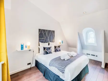 Appartement 6 pièces 320 m² – 5 chambres, Paris : photo 7