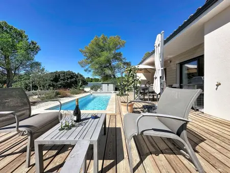 Villa Anglada à Langlade : maison 6 pers. avec piscine : photo 3