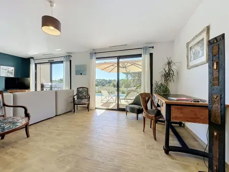 Villa Anglada à Langlade : maison 6 pers. avec piscine : photo 10