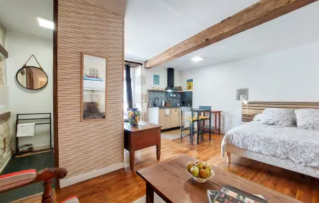 Maison de caractère en Charente, 2 pers., terrasse : photo 3