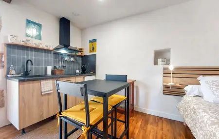 Maison de caractère en Charente, 2 pers., terrasse : photo 4