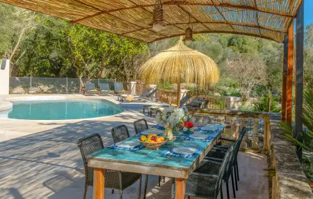 Villa majorquine avec piscine d'eau salée à Pollença : photo 2