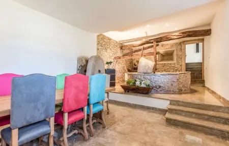 Villa majorquine avec piscine d'eau salée à Pollença : photo 4