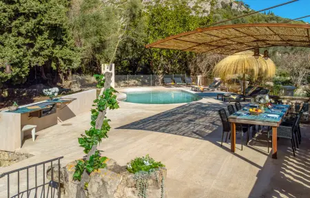 Villa majorquine avec piscine d'eau salée à Pollença : photo 11