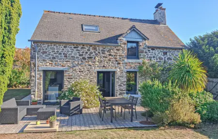 MAISON À 5 MINUTES DE LA MER 1, Maison Hirel 4 personnes