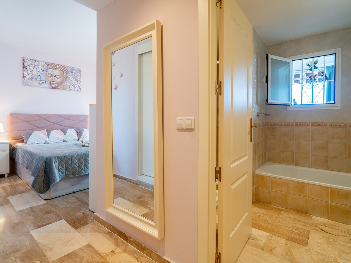 Appartement avec clim, vue mer - 5 pers., Appartement 5 personnes à Mijas Costa - Photo 19