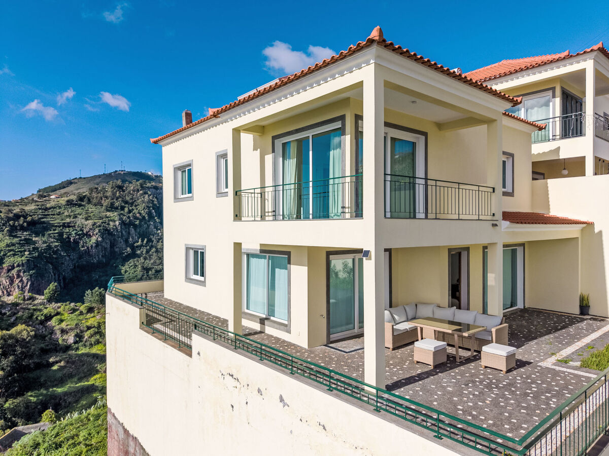 Skyline Villa - Maison avec piscine privée à Gaula - Photo 2
