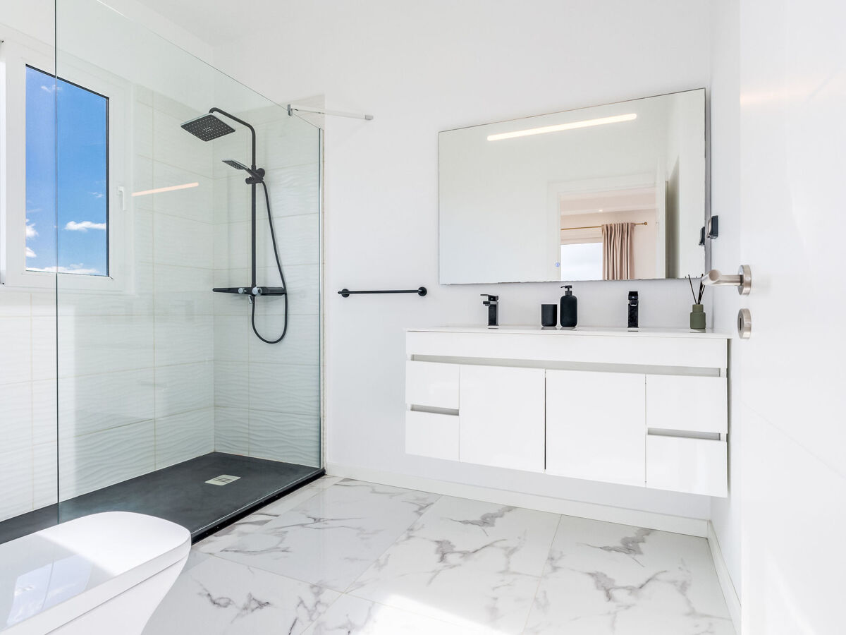 Skyline Villa - Maison avec piscine privée à Gaula - Photo 15