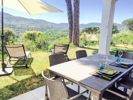 Le Pin – Appartement 2 pièces avec terrasse à Sainte-Maxime : photo 1