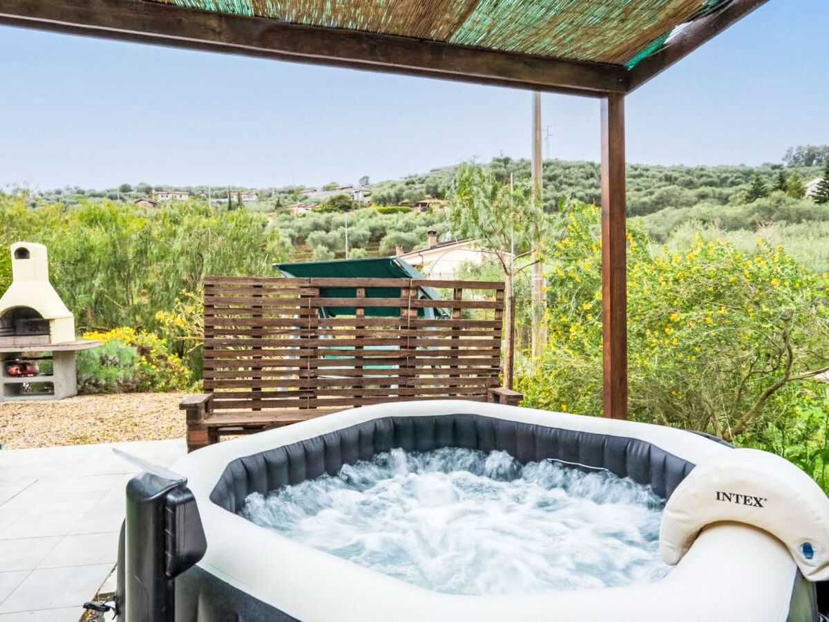 Casa Rosa : maison 35 m² avec piscine privée à Civezza - Photo 1