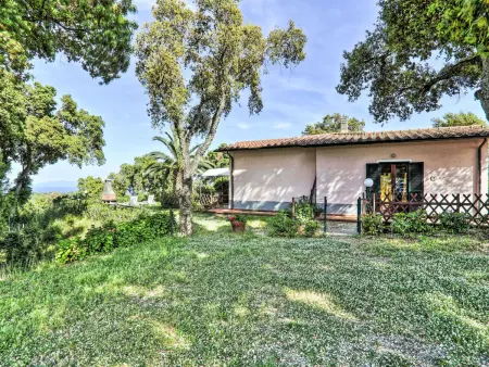Appartement Le Querce à Capoliveri, vue mer et terrasse couverte : photo 4
