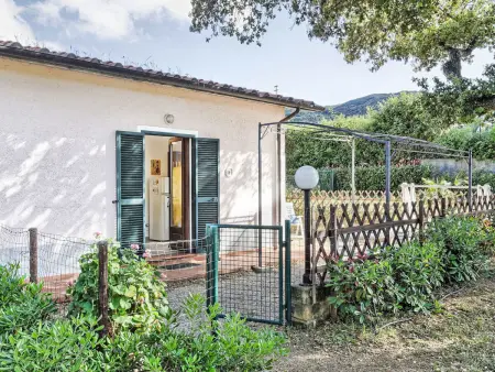 Appartement Le Querce à Capoliveri, vue mer et terrasse couverte : photo 9