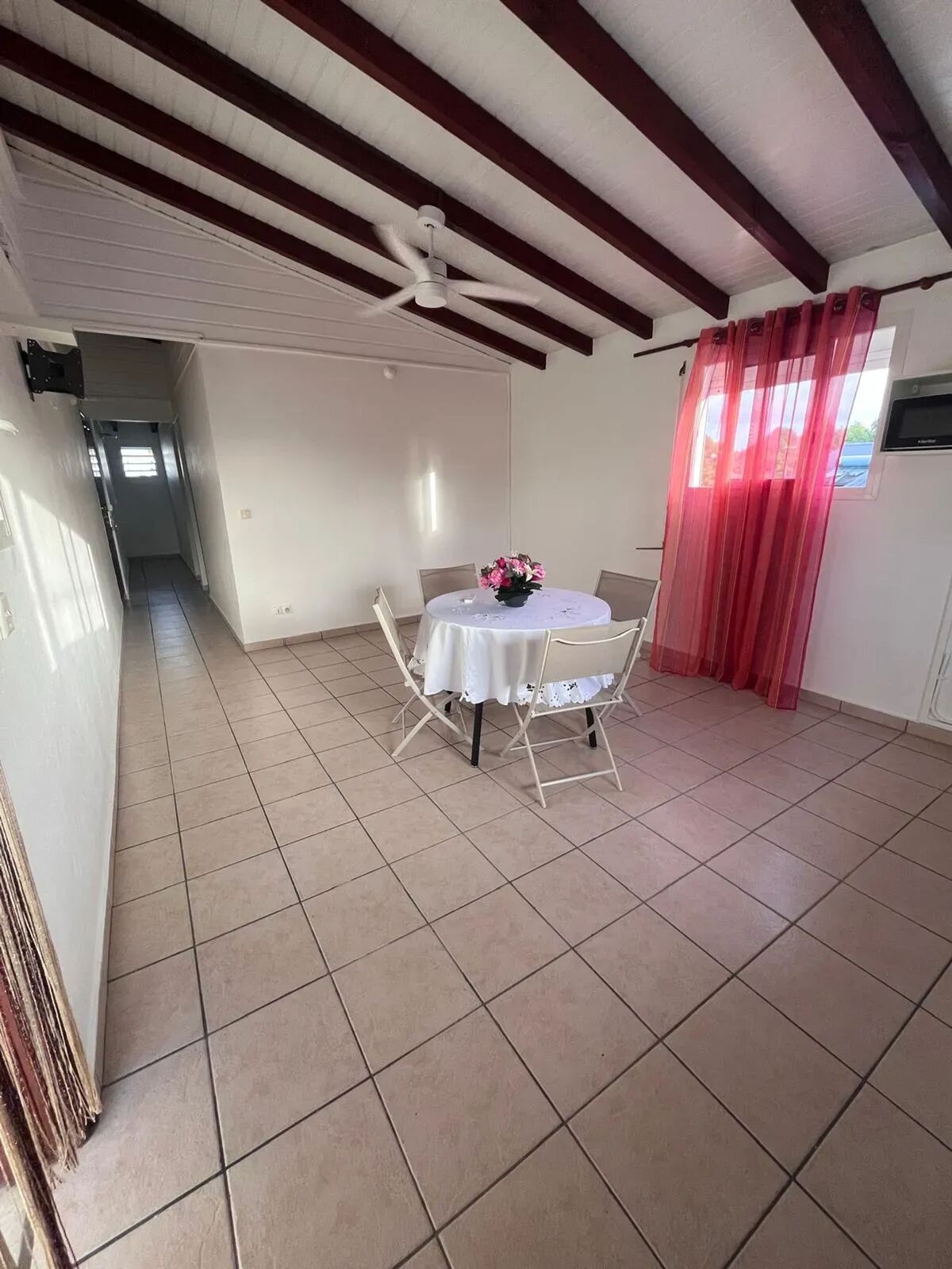 Appartement 2 chambres avec terrasse privée aux Abymes, Guadeloupe - Photo 3