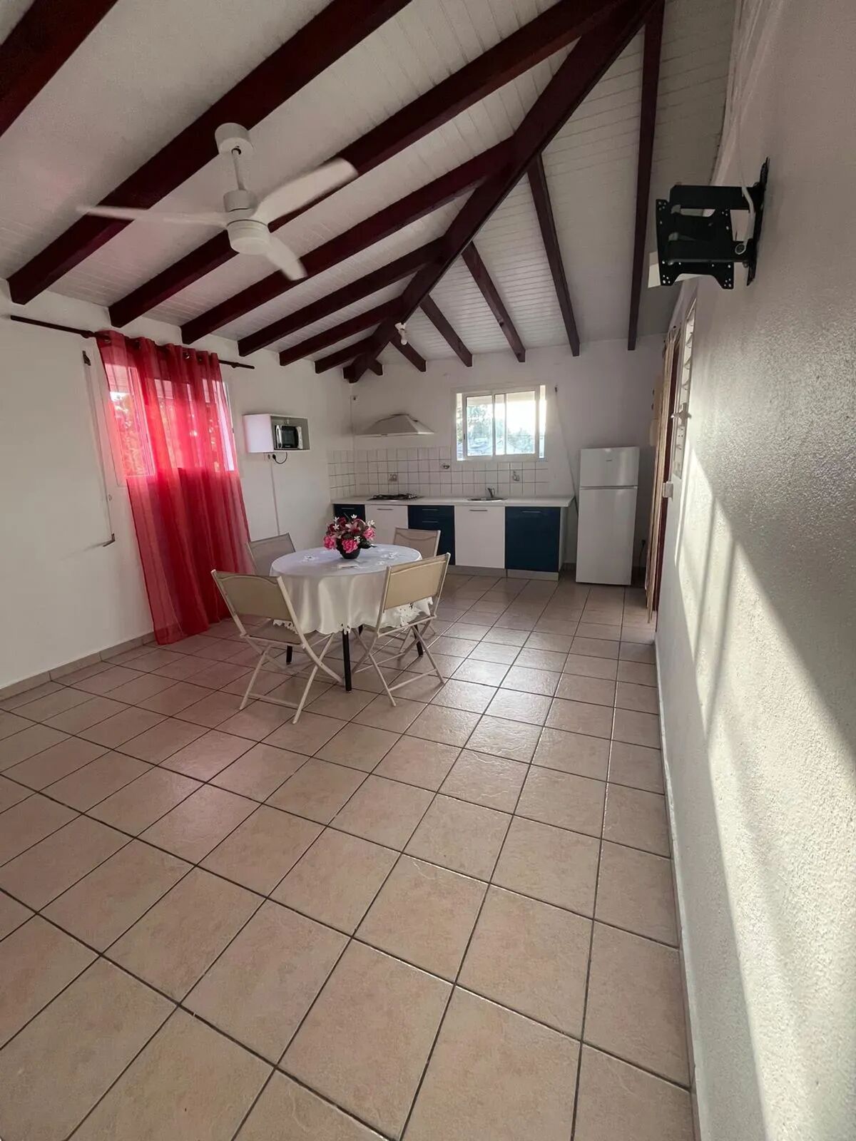 Appartement 2 chambres avec terrasse privée aux Abymes, Guadeloupe - Photo 8