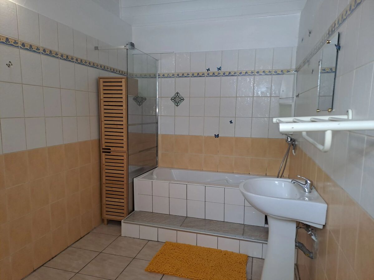 Appartement 2 chambres avec terrasse privée aux Abymes, Guadeloupe - Photo 10