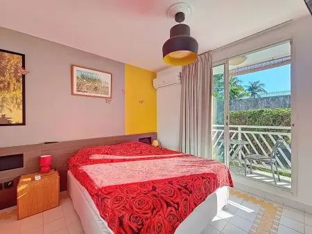 Studio cosy vue mer avec piscine partagée à Saint-François, Guadeloupe : photo 4