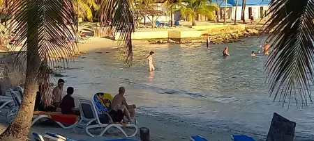 Studio cosy vue mer avec piscine partagée à Saint-François, Guadeloupe : photo 26