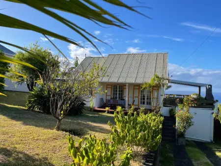 Gîte 3 chambres avec terrasse vue mer à Petite-Île : photo 2