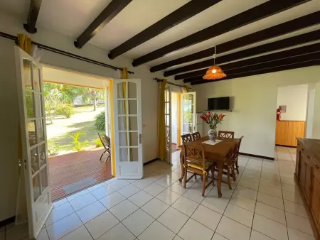 Gîte 3 chambres avec terrasse vue mer à Petite-Île : photo 3