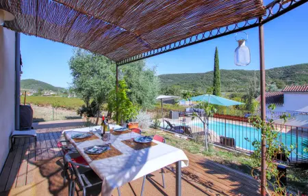 Maison provençale avec piscine privée à Valvignères : photo 2