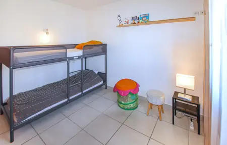 Maison provençale avec piscine privée à Valvignères : photo 17
