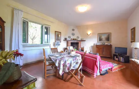 Maison toscane avec piscine et oliviers centenaires : photo 5