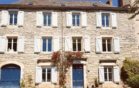 Maison en pierre à Martel, 8 personnes, terrasse couverte : photo 8