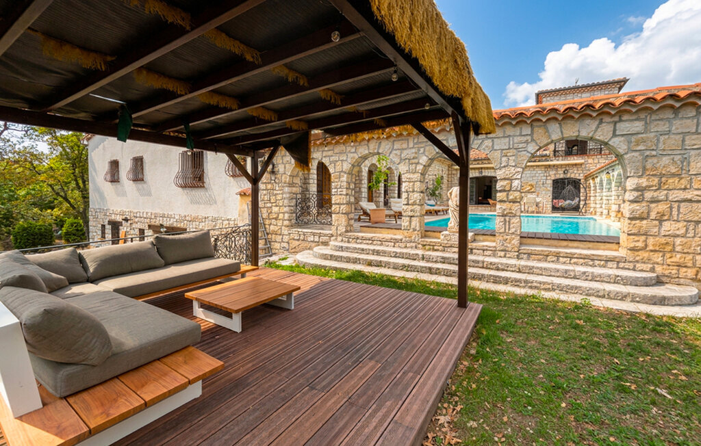 Maison 7 chambres avec piscine à Saint-Vallier-de-Thiey - Photo 7