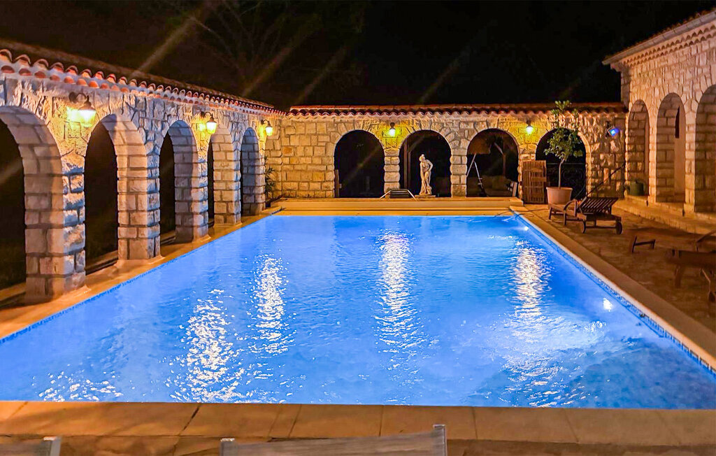 Maison 7 chambres avec piscine à Saint-Vallier-de-Thiey - Photo 8