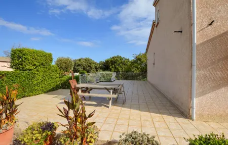 Haut de villa vue mer au calme à San Giuliano, Corse : photo 13