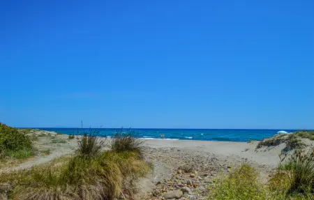 Haut de villa vue mer au calme à San Giuliano, Corse : photo 22
