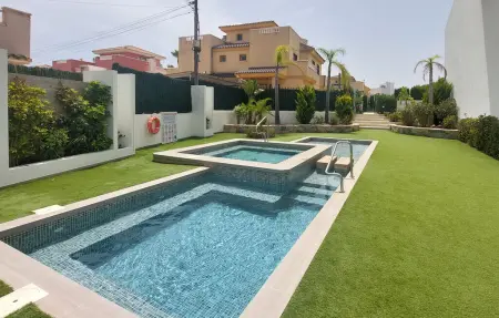 Appartement Villa Arne à Torrevieja, 3 chambres et piscine : photo 2