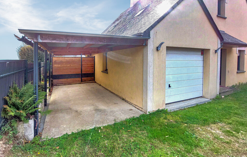 Maison 8 personnes à Saint Père Marc en Pou - Photo 12