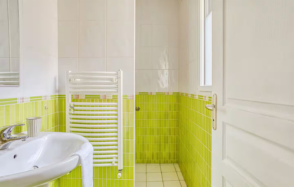 Maison 8 personnes à Saint Père Marc en Pou - Photo 19