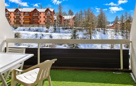 Studio cosy avec balcon et vue montagne, pistes à Vars : photo 1